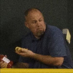 Meet your Posher, Thomas